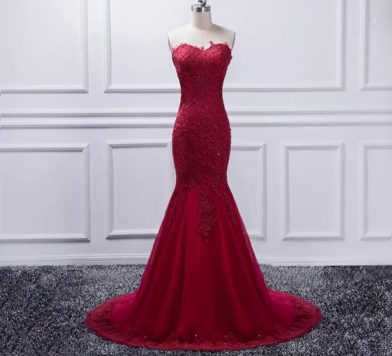 Beautiful Rhinestine and Lace Red Prom/Bridesmaid Dress