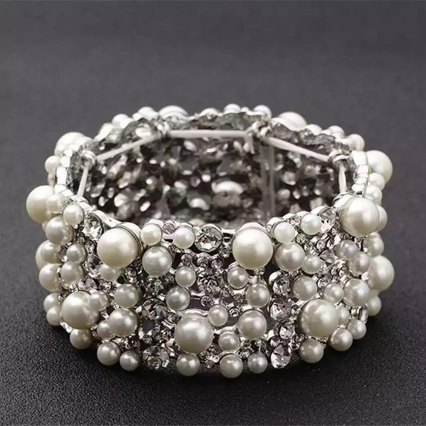 White Pearl and Rhinestone Bracelet